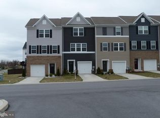 69 Drexel Ct, Martinsburg, WV 25404
