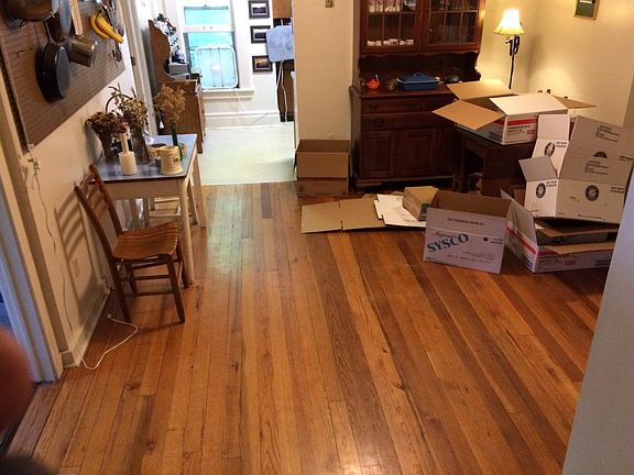 2nd image of 903 W Huron St #1