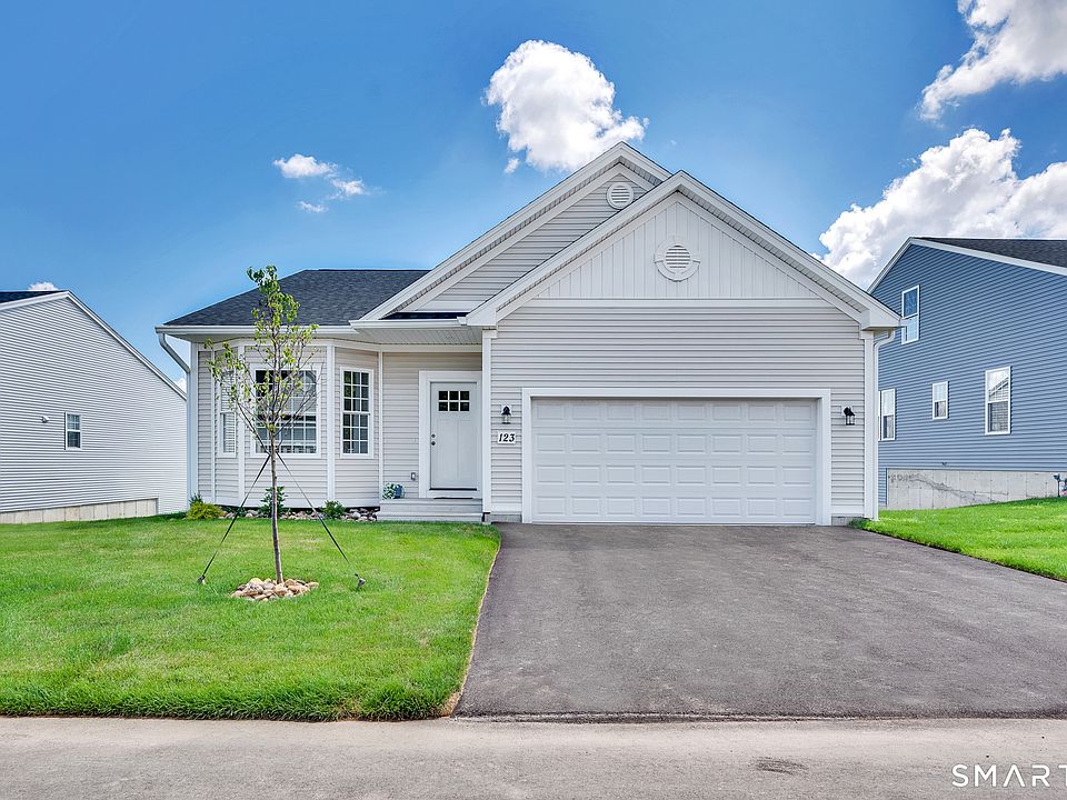 1st image of 130 Webster Lane