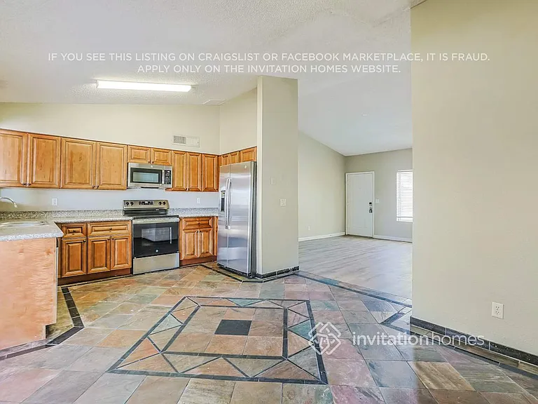 1417 W Curry St — Photo 7