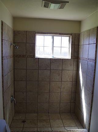 5th image of 1809 Woodhall Way