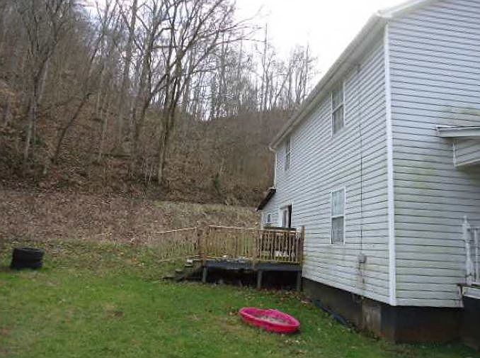 155 Hitchcock Loop, Van Lear, KY 41265 Zillow