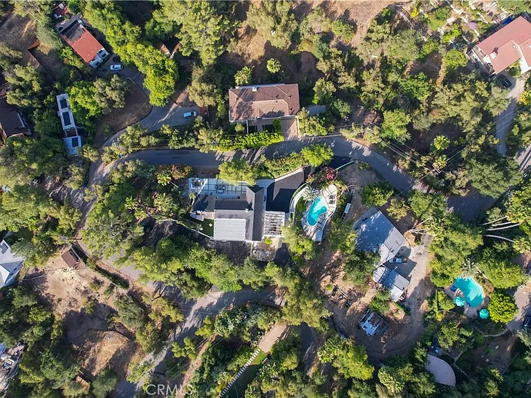 2600 Topanga Skyline Dr — Photo 27
