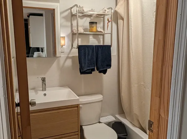 1156 Halsey Street image 13 of 15