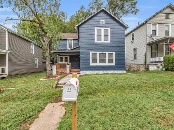 1122 2nd Ave, Leavenworth, KS 66048