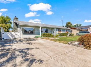 1118 S 31st Ave, Yakima, WA