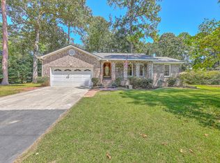 129 Sycamore Dr, Summerville, SC 29485