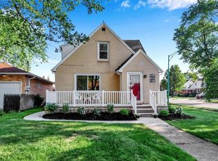 678 Mapleview Rd, Cheektowaga, NY 14225