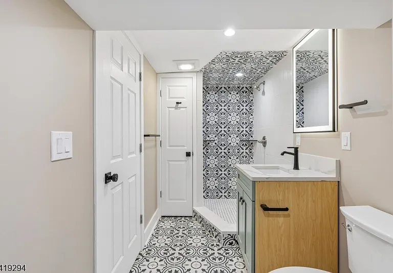 49 Park Ave #1 — Photo 19