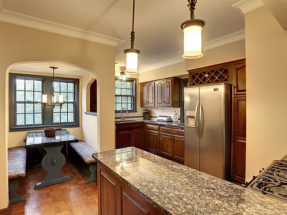 Breakfast nook/new granite