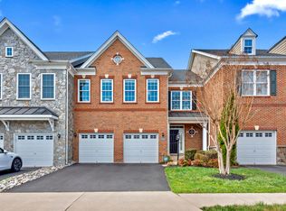 23303 Mount Middleton Sq, Ashburn, VA 20148
