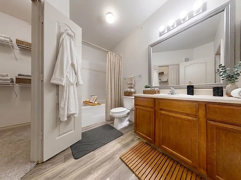Carmel Canyon Apartments — Photo 55