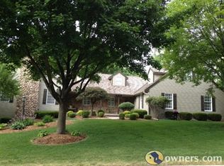 210 Arbor Ln, Green Bay, WI 54301