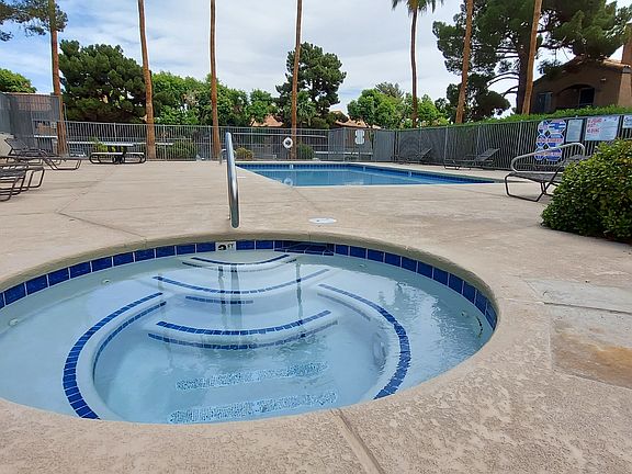 3rd image of 230 Mission Newport Ln #107-1