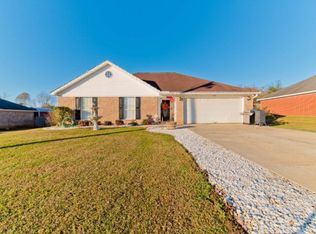 18653 Outlook Dr, Loxley, AL 36551