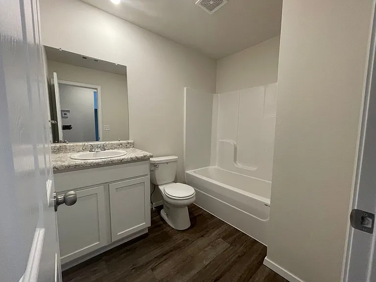 2609 S Silver St — Photo 13