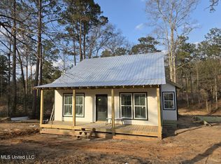 401 George Ford Rd, Carriere, MS 39426