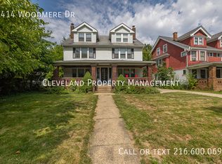 2414 Woodmere Dr, Cleveland Heights, OH 44106