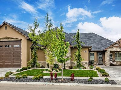 1497 N Morehouse Ave, Eagle, ID, 83616