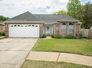 2198 Sapphire Ct, Fort Walton Beach, FL 32547