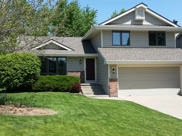 5037 Wistful Vista Dr, West Des Moines, IA 50265