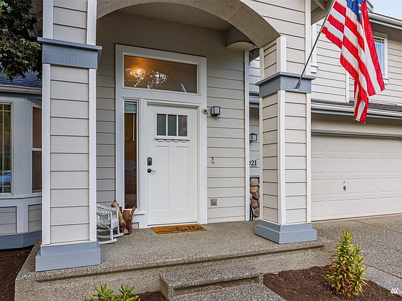 2nd image of 3021 124th Ave NE