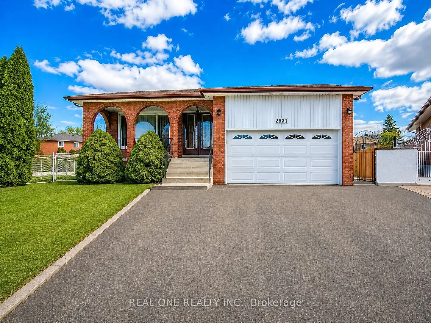 3 bed, $3,200 — Photo 1