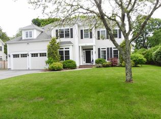 23 Mellon Rd, Wellesley, MA 02482