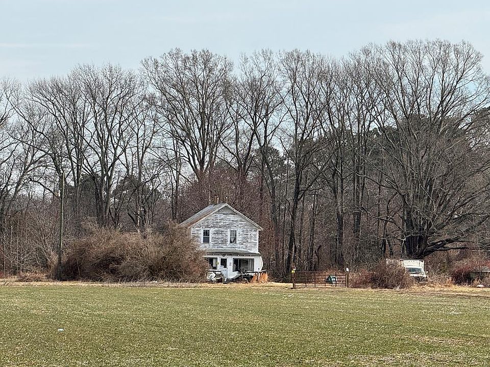 1st image of 1792 Hacks Neck Rd