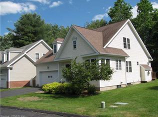 5 Brettonwood Dr, Simsbury, CT 06070