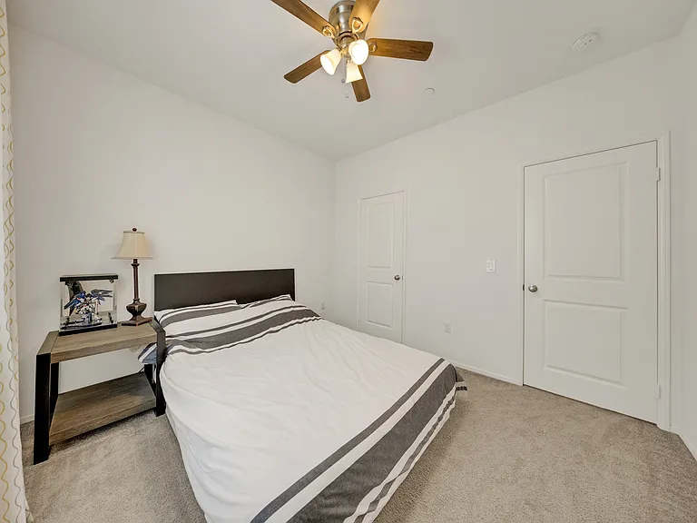 1018 Shiba Ct — Photo 25