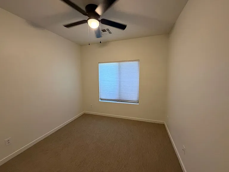 21290 N 94th Ln — Photo 32