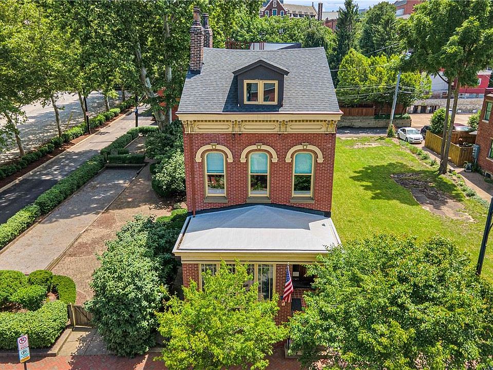 1st image of 825 Western Ave