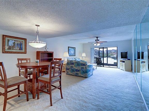 4th image of 7600 Sun Island Dr S APT 104
