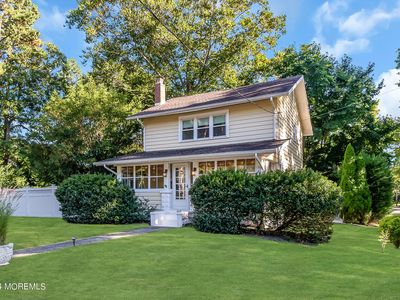 446 Roosevelt Avenue, Oakhurst, NJ, 07755