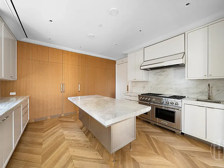 109 E 79th St #10E — Photo 12