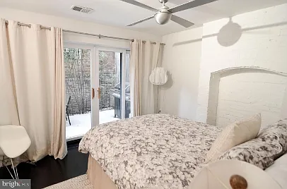 1538 Swann St NW #1 — Photo 8