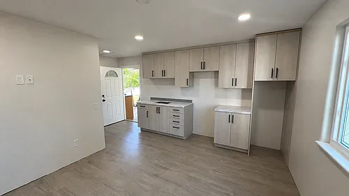 820 Jacaranda Pl #1 Photo 1