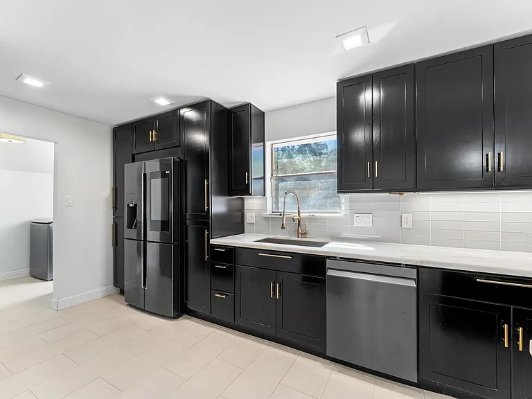 4519 Cloudmount Dr — Photo 11