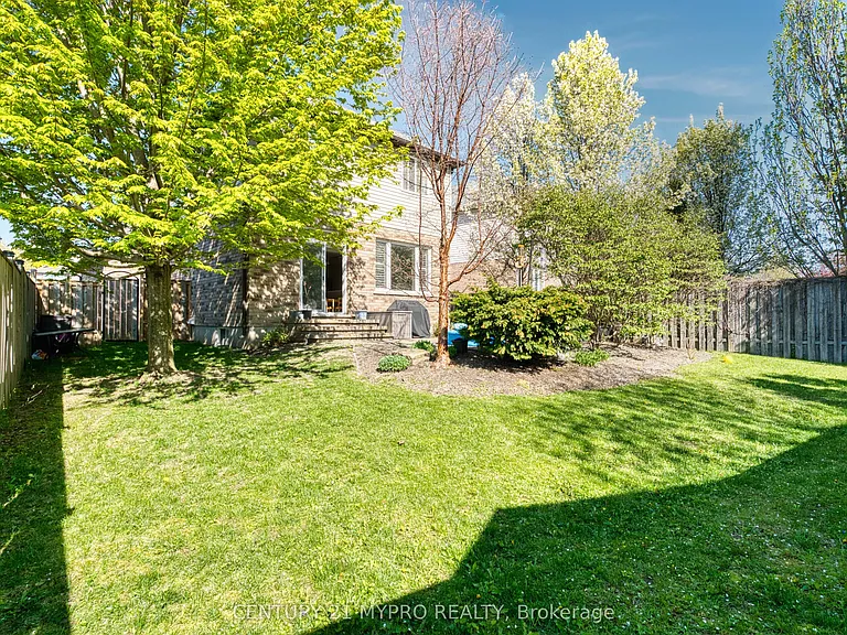 1130 Baird St — Photo 27