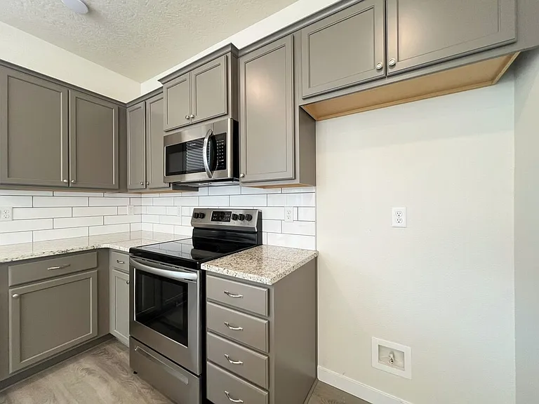 10744 W Brownstone Ln — Photo 17