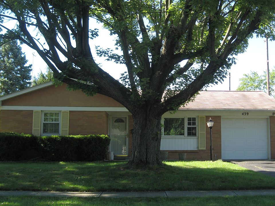 1st image of 439 Denwood Ct