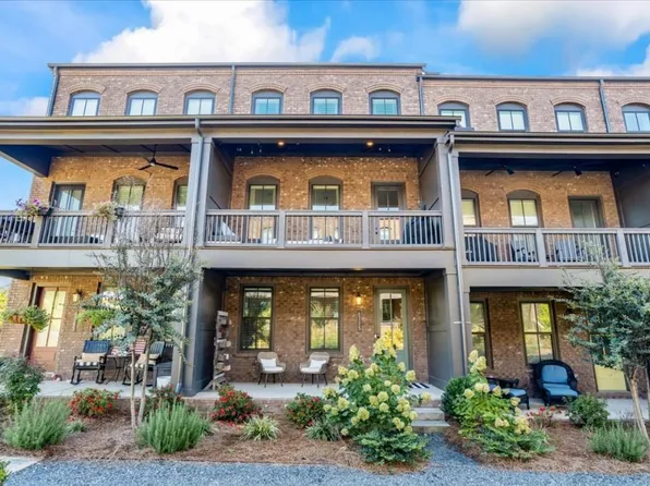 6775 Pippin Walk, Alpharetta, GA 30005