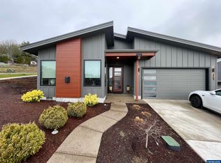 3491 SW Buckeye Pl, Corvallis, OR
