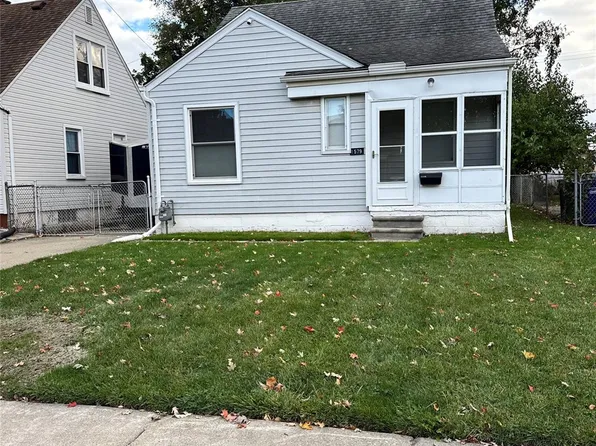 1579 McLain Ave, Lincoln Park, MI 48146