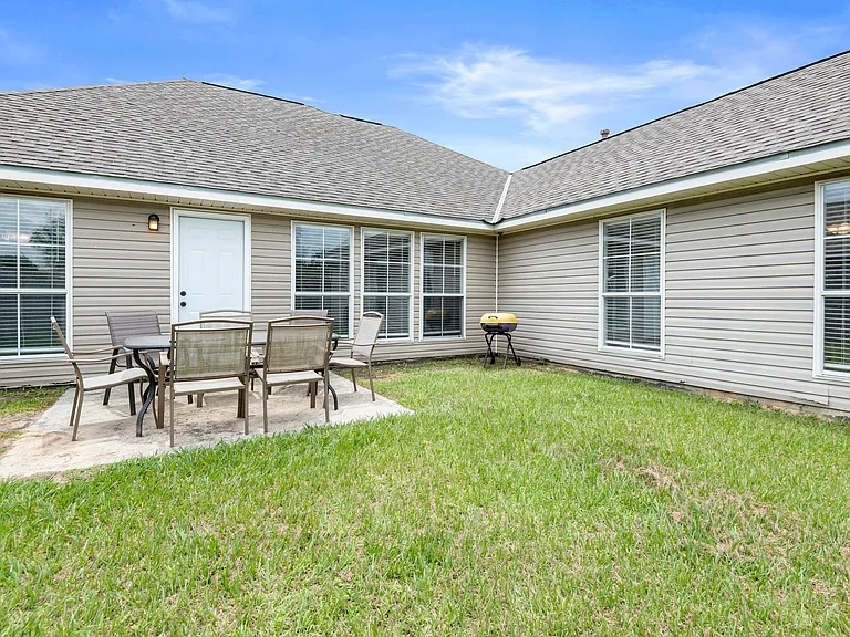 11327 Shady Bend Dr — Photo 18