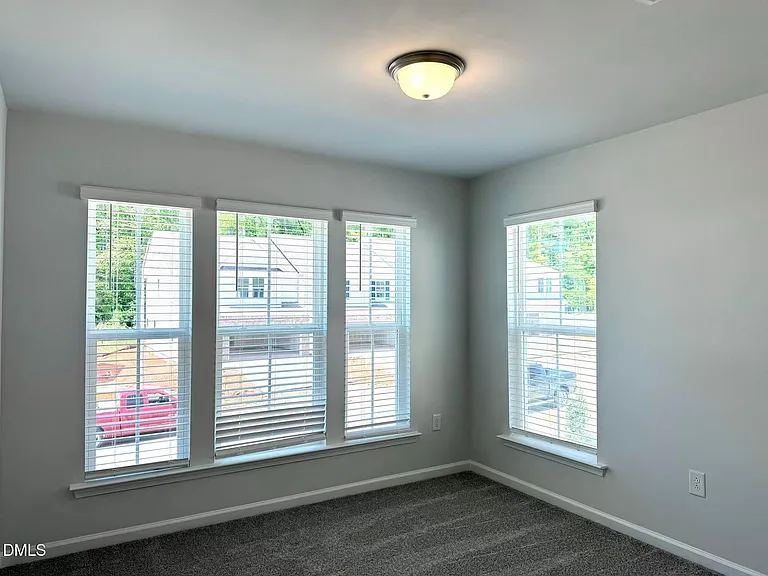 224 Broomside Ave — Photo 14