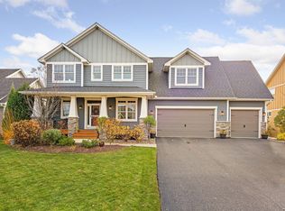 11009 Sweetwater Path, Woodbury, MN 55129