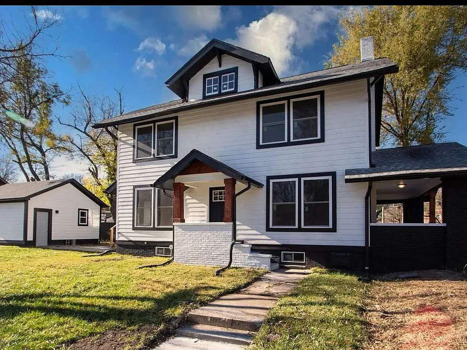 1135 Fairfield Ave