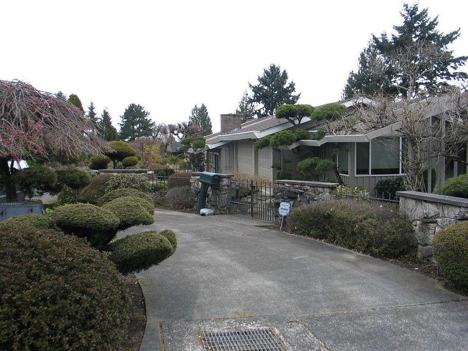 1st image of 4230 Crestwood Pl